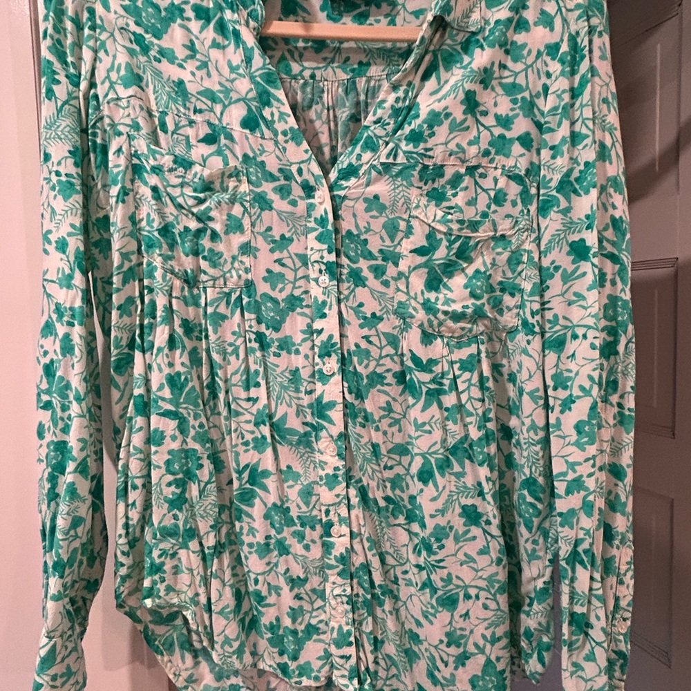 Anthro Floral Green and White Women's Top
